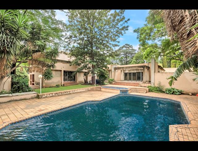 4 BEDROOM HOUSE FOR SALE IN HYDE PARK
